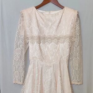 Vintage Gunne Sax Soft Pink Lace Dress